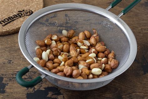 Жареный арахис в шелухе на сковороде - пошаговый рецепт с фото на Повар.ру