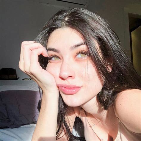 Girls Brunette And Eyes Image 6452859 On Favim