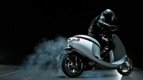 Gogoro 的 Smart、方格旗模式代表什麼意思？四種動力輸出這邊告訴你 蘋果仁 果仁 Iphoneios好物推薦科技媒體