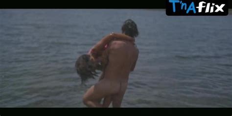 Alice Carvalho Bikini Scene In Cangaco Novo Tnaflix