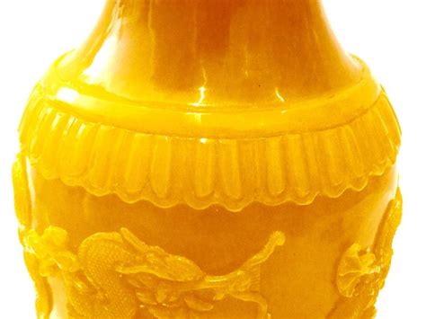 Vintage Imperial Yellow Peking Carved Glass Vase At 1stdibs China Solid Glass Vase