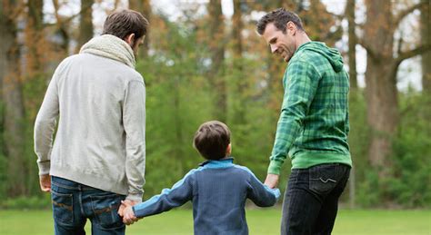 Coppia Gay Adotta Due Fratellini La Prima Volta In Italia