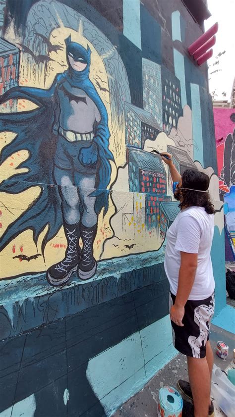 Homem Morcego Volta Ao Beco Do Batman Ziv Gallery