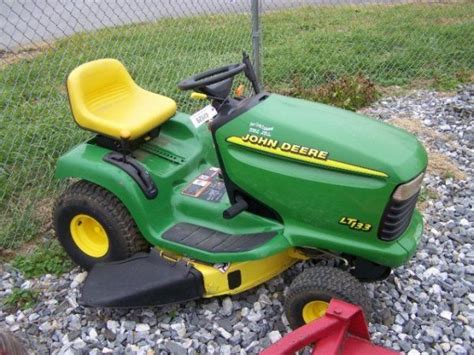 John Deere Lt 130 Lawn And Garden Tractor Nov 10 2008 Gw Mcgrew