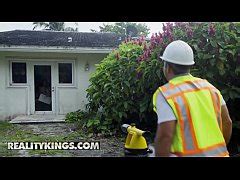 Milf Hunter Reagan Foxx Chad White Surveying The Milf Reality Kings Xxx Mobile Porno