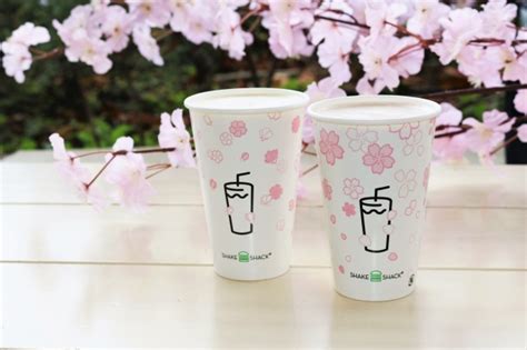 【shake Shack】日本限定の桜フレーバーシェイクを発売！「シャクラシェイク」で春の訪れを楽しもう！ アイビーカンパニー株式会社の