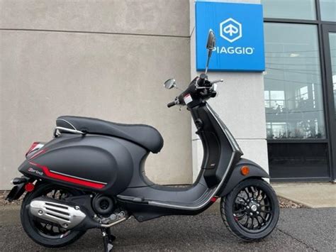 New 2023 Vespa Sprint 50 sport in Sainte Thérèse R Goulet Moto Sport