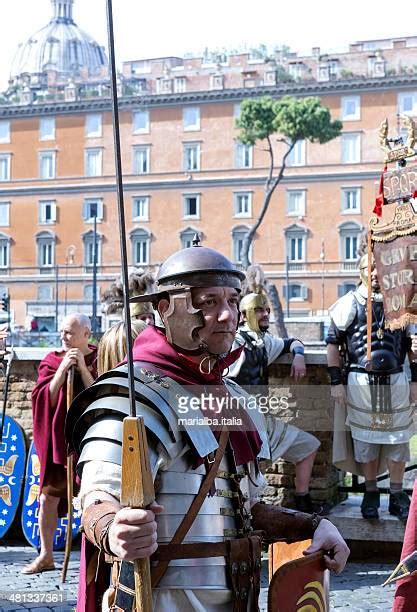 Roman Legionary Armor Photos and Premium High Res Pictures - Getty Images