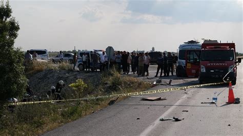 Konya da Tırın Dorsesine Arkadan Çarpan Otomobilde Bir Kişi Hayatını