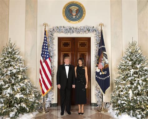 Donald and Melania Trump's Christmas Portrait