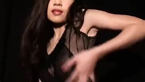 Very Sexy Thai Girl Dancing Getting Naked Asian Porn Xhamster