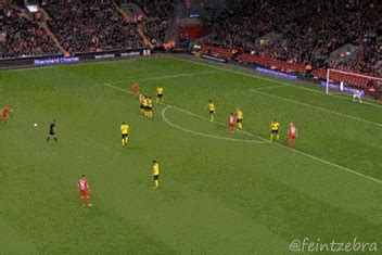 Steven Gerrard PrimoGIF