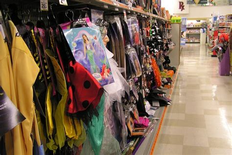 How Store-Bought Halloween Costumes Could Be Hurting the Environment - RecycleNation