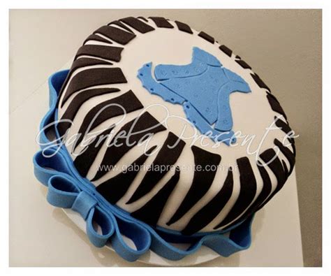 Bolo e Maquete para chá de lingerie Noivinhas de Luxo