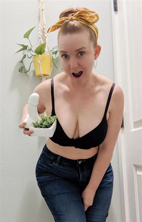 I Love To Watch Things Grow Nudes Pinupstyle NUDE PICS ORG