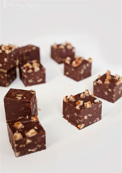 Microwave Chocolate Fudge Recipe | Ashlee Marie