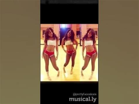 7 Hot Sexy Tamia M Whittaker Bikini Pics