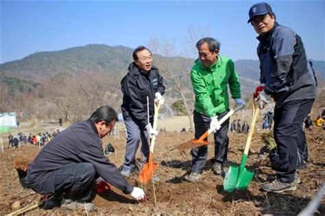 장수군 식목일 맞아 나무심기 행사·산불예방 홍보