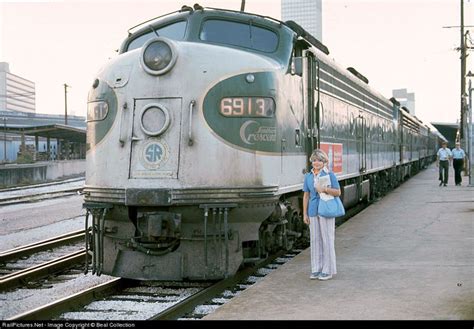 SR 6913 Southern Railway EMD E8 A At New Orleans Louisiana By Beal