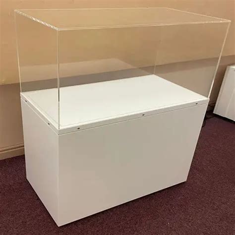 Acrylic Display Cases For Museums Heritage Centres And Galleries