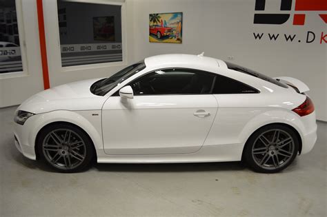 Audi TT 8J S Line weiß