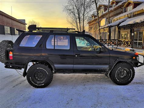 Nissan Terrano R