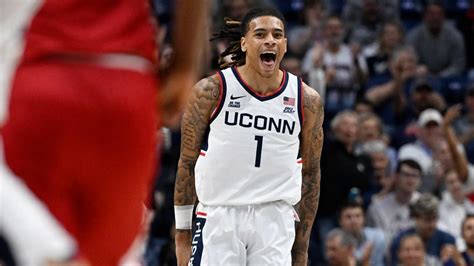 UConn Men Beat Sacred Heart 92 56 In Season Opener Fox61