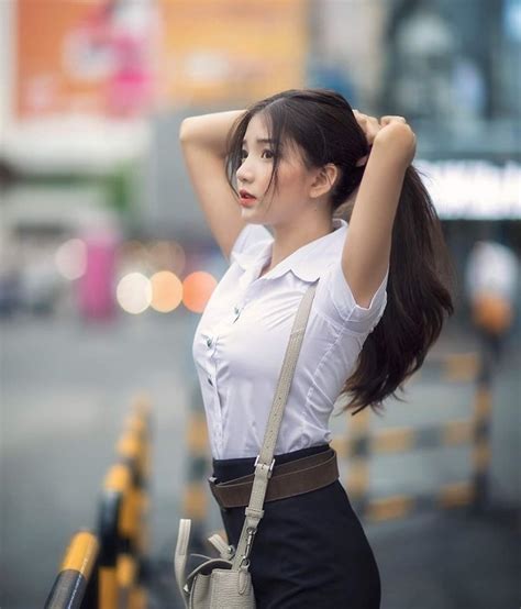 Rơi mác ngoan khi không mặc đồng phục nữ sinh hot girl Thái Lan gợi cảm tột bậc Người đẹp