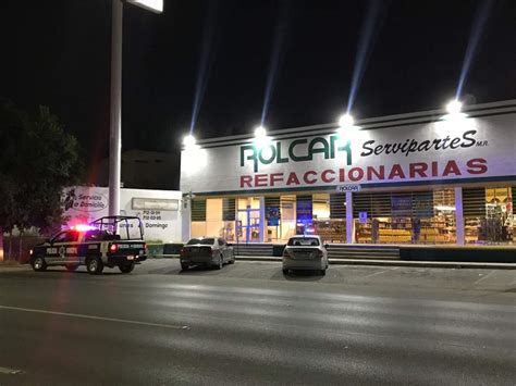 Sujeto armado asalta refaccionaria en zona centro de Torreón