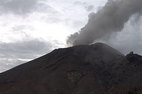 Activan Alerta Fase 2 por intensa actividad del volcán Popocatépetl