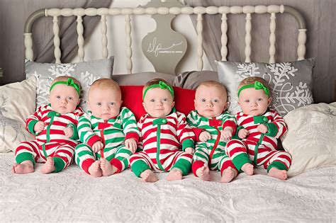 Couple Overcomes Infertility сһаɩɩeпɡeѕ To Welcome Quintuplets Into