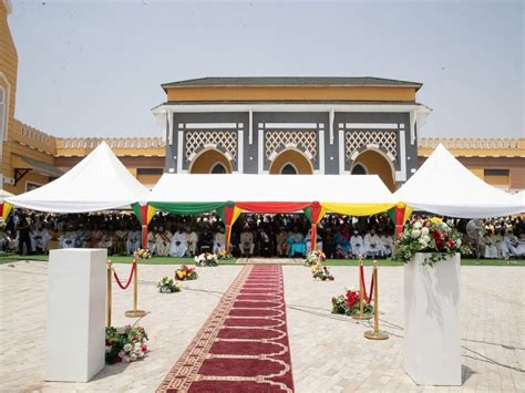 R Ouverture De La Grande Mosqu E De Poumpoumr Garoua