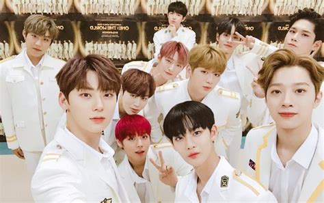 Rayakan Tahun Debut Wanna One Tulis Pesan Manis Untuk Fans