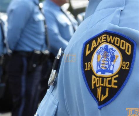 First Report Exclusive Video Lakewood Police Department Hires Its