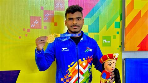 Weightlifter Mahadev Vadar Shines In Khelo India Youth Games Hindustan Times