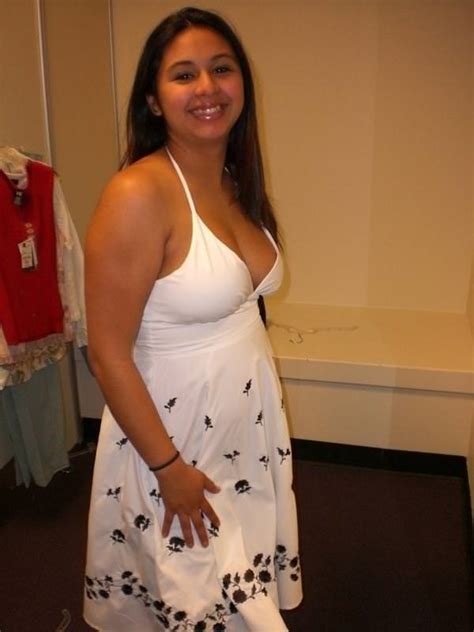 PictureFitting Room Porn Pic