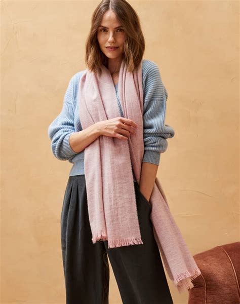 Cashmere Stole Antique Pink Brora