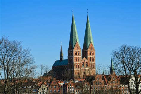 LÜbeck Marienkirche Von Westen Foto And Bild Fotos World Lübeck