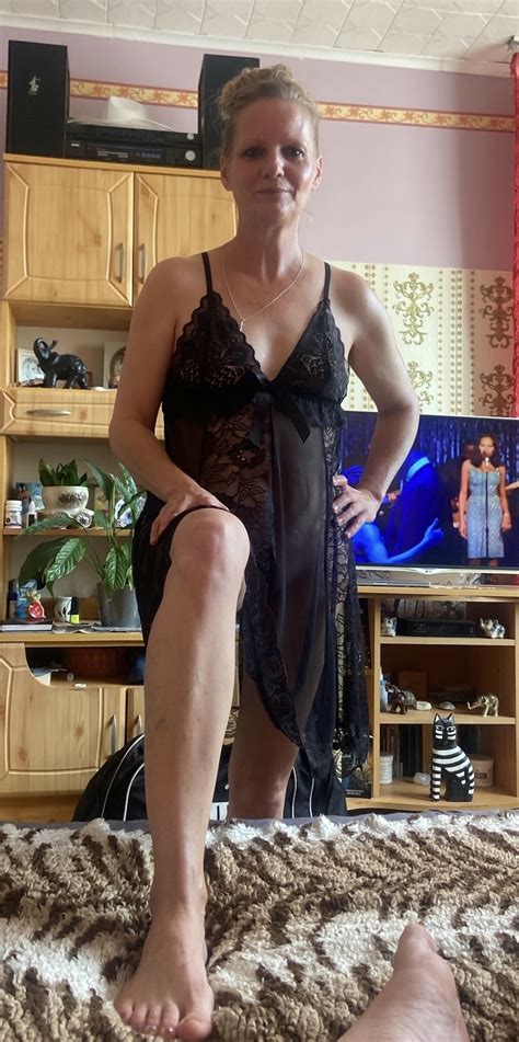 Amateur Hungary Milf IMG Porn Pic