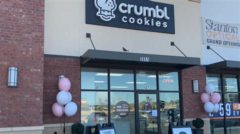 Crumbl Cookie Officially Opens For Business