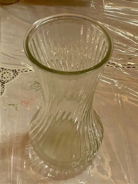 Vtg S Clear Hoosier Glass Vase Swirled Ribbed