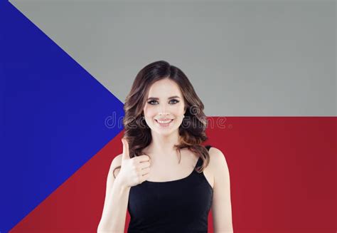 Reise In Der Tschechischen Republik Und Tschechische Sprache Lernen Brunette Studentin Gegen Den