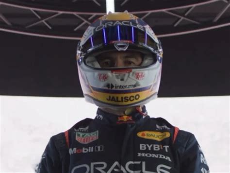 Mira El Casco De Checo P Rez Para La Temporada De F