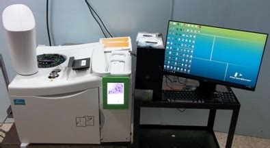 Perkin Elmer Gas Chromatograph Clarus With Autosampler And