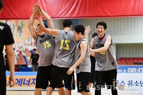 Bk포토 오리온 닥터유 에너지바배 3x3 4강 현장화보