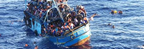 Migranti Nuovo Naufragio Nel Canale Di Sicilia Morte Donne In