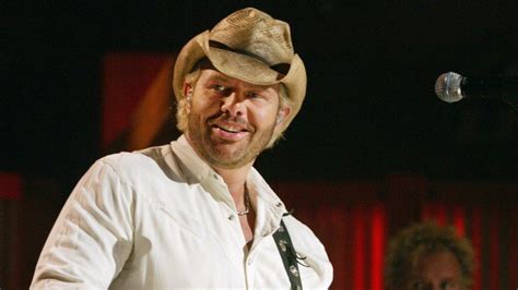 Toby Keith Death Jelly Roll Luke Combs Share Tributes Memories