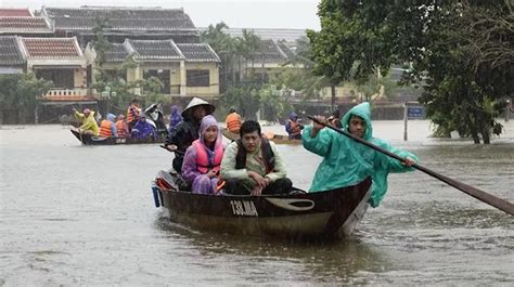 Banjir Banjir Dan Tanah Longsor Tewaskan Tiga Orang Di Vietnam Utara