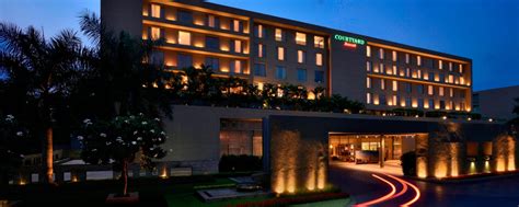 4 Star Hotel In Pune India Courtyard Pune Hinjewadi