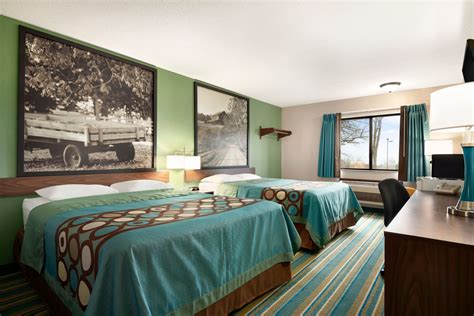 Super 8 by Wyndham Rantoul | Rantoul, IL Hotels